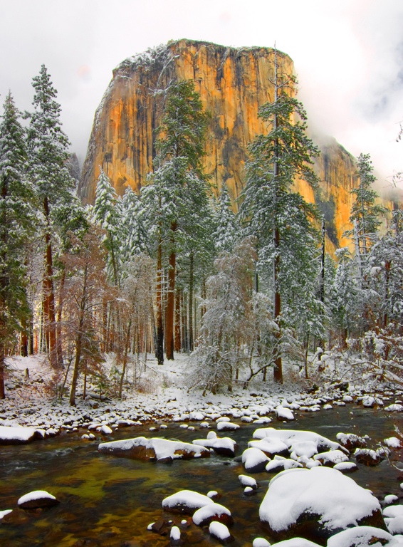 Fred Courter – El Capitan Winter Glow – 1st Prize